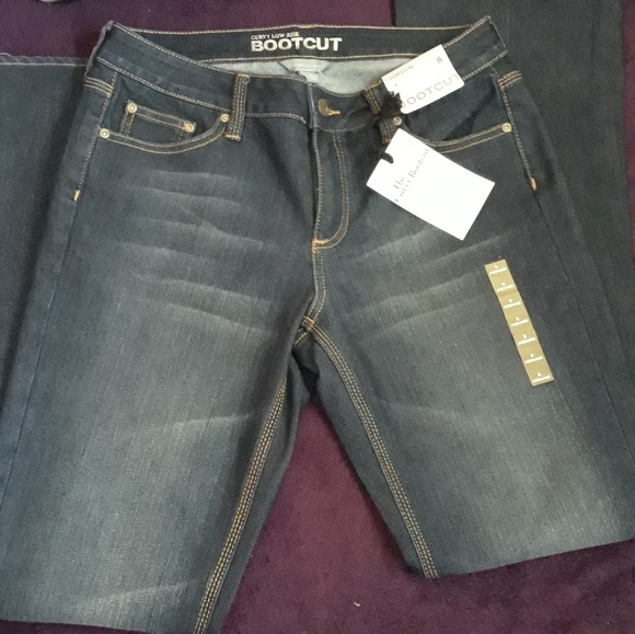 New York & Company Denim - 🆕️ NWT New York & Company curvy bootcut jeans